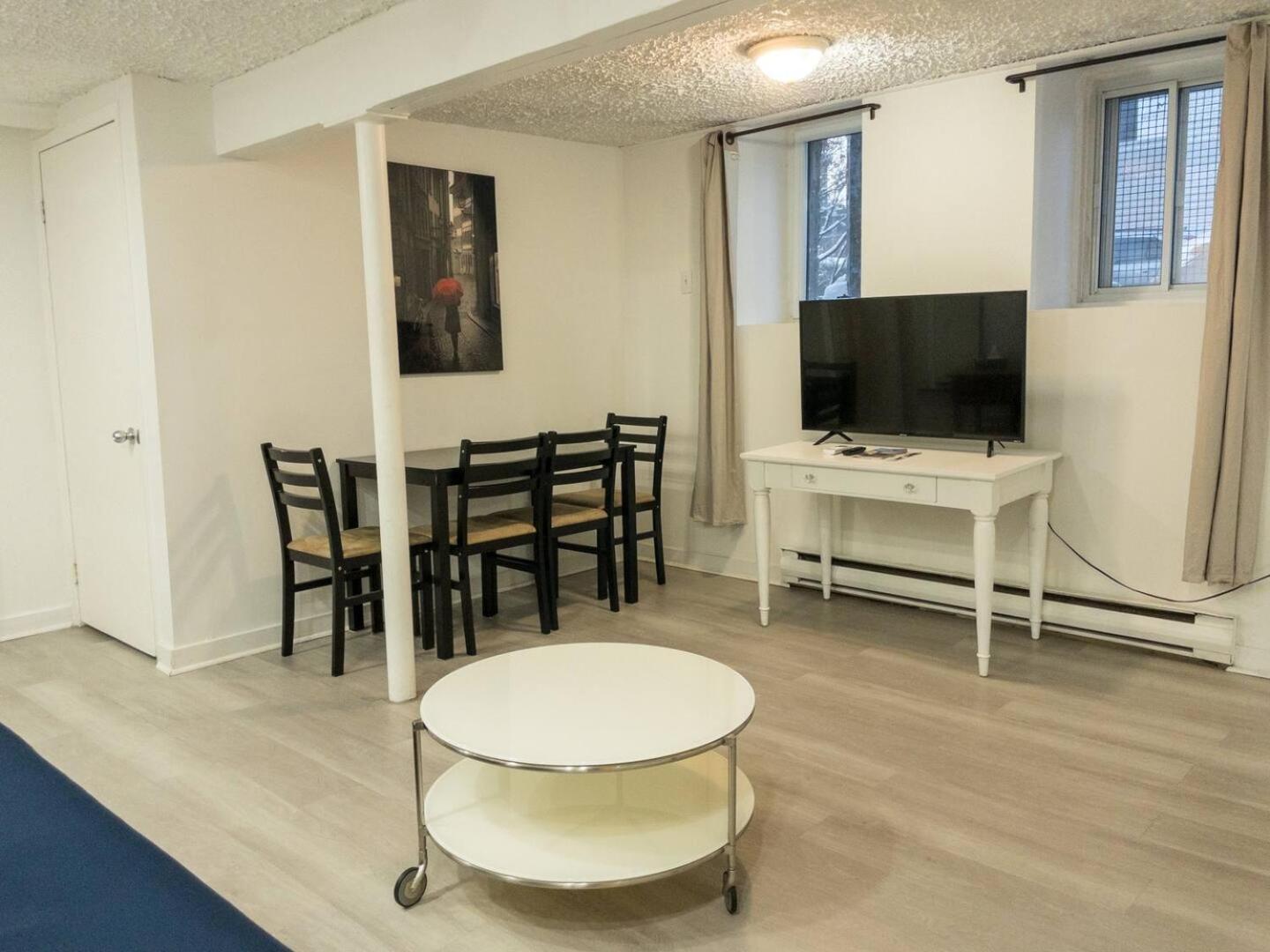 Heart Of Mtr For Memerable Experiance 2 Backyard 7Minmetro Fully Renovated & Equipped 몬트리올 외부 사진