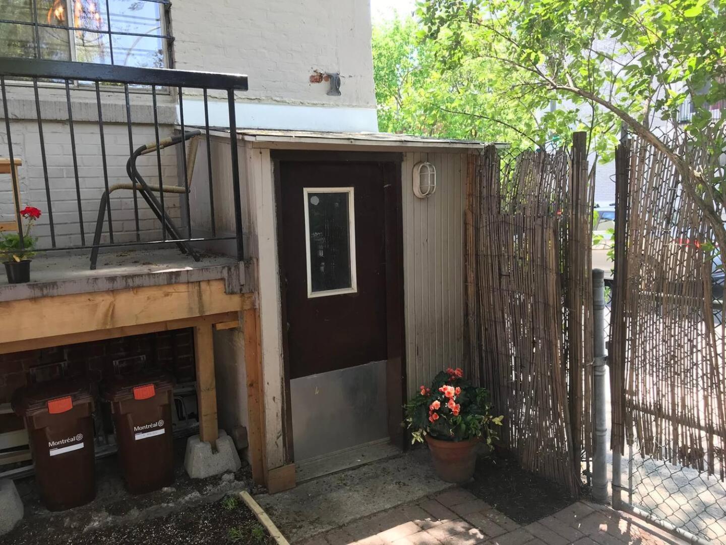 Heart Of Mtr For Memerable Experiance 2 Backyard 7Minmetro Fully Renovated & Equipped 몬트리올 외부 사진